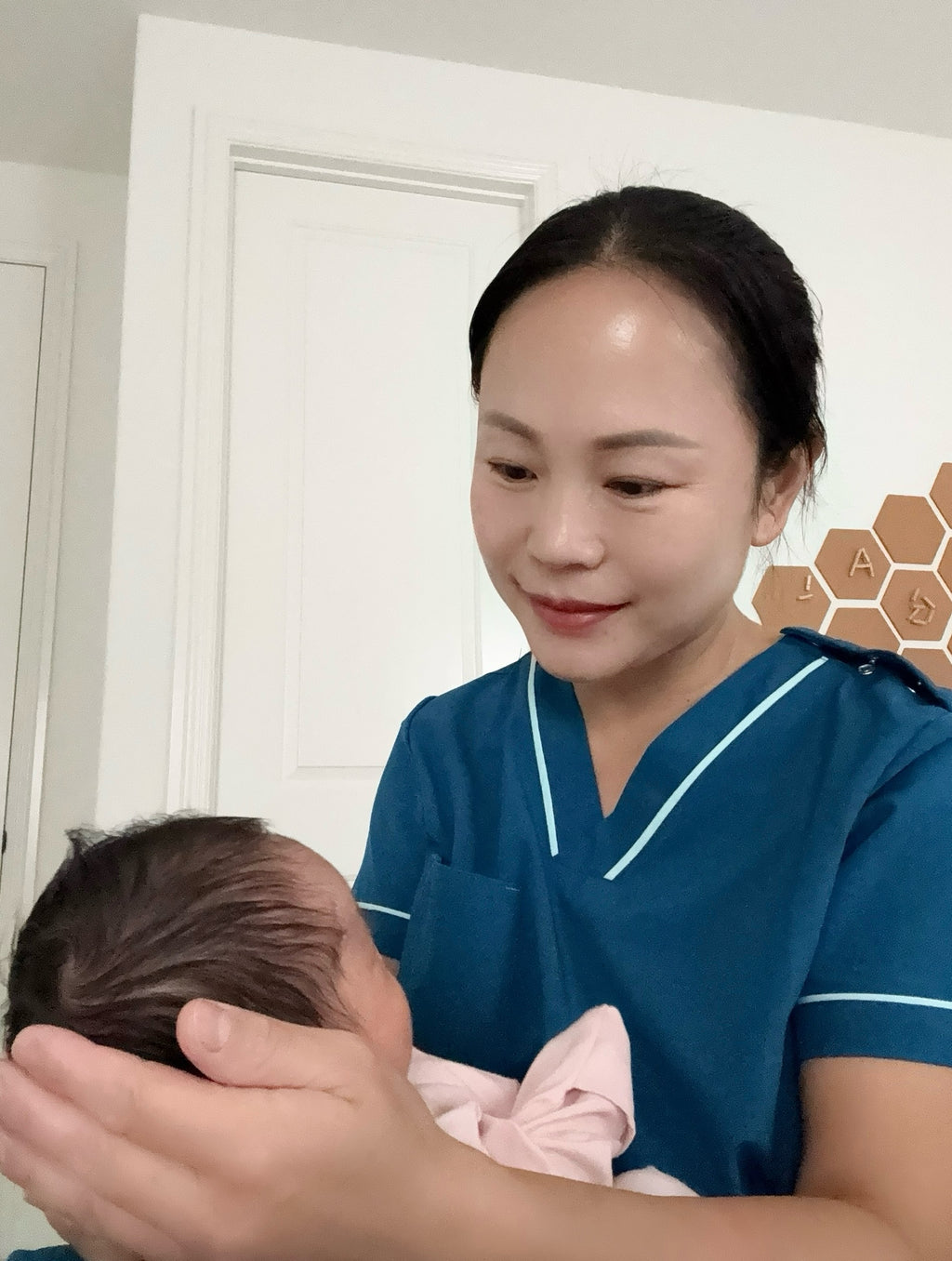 Professional Postpartum Midwifery Services